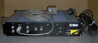 Leybold absorbed current amplifer, model 866-959, 