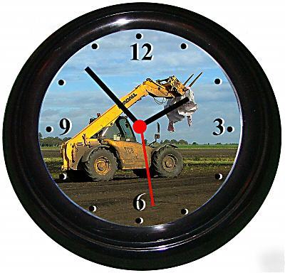 Dirty jcb loadall picture in a wall clock 