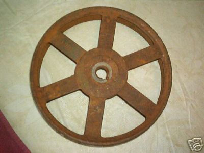 Cast iron hit miss gas engine belt pulley 7 7/8