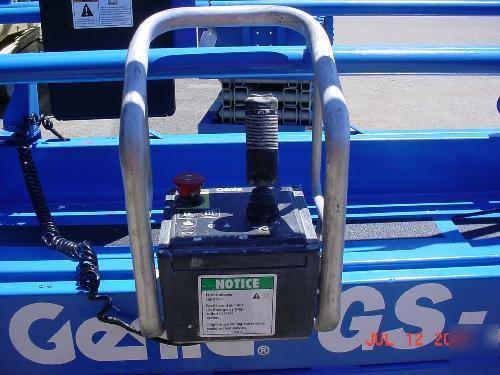 Genie gs-1930 electric scissor lift