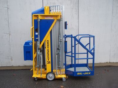 Like new bil jax 40' manlift boom platfoot ht 34 ft