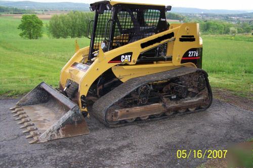 New 2004 cat 277B skid steer.... very, nice track