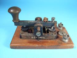 Old morse code key