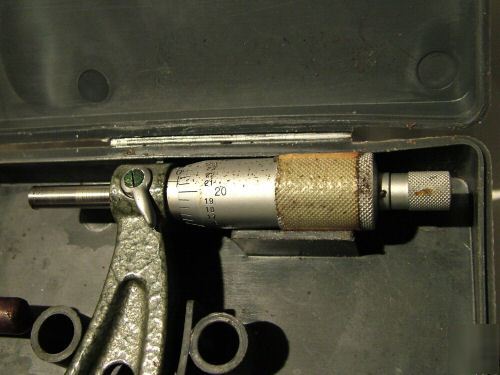 Mitutoyo outside micrometer 5-6 inch .0001 in case 