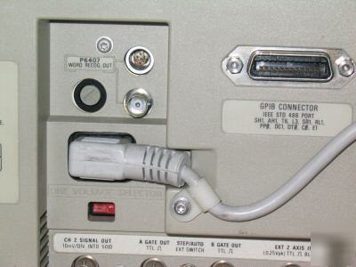 Tektronix 2465A dvm 350MHZ 4 channels oscilloscope