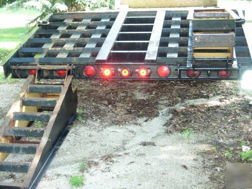 Belshe ts, 22,000# gvw, 29' flatbed equipment trailer