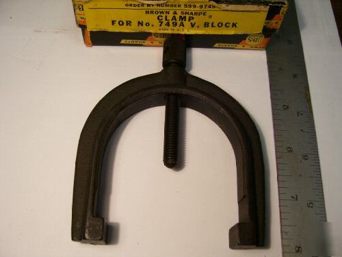 New 2 brown & sharpe 749A vee blocks with one clamp 