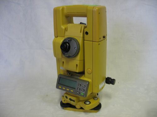 Topcon gpt-1002 dual display total station 4 surveying