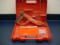 Hilti DXE72 powder actuated tool