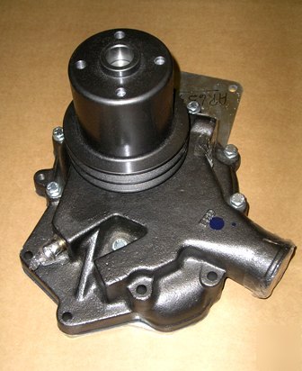 John deere industrial/construction 544B water pump