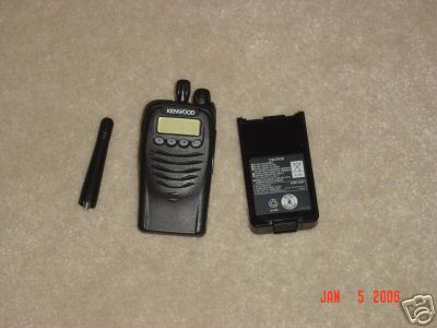 New kenwood tk 3173 uhf 450-490MHZ