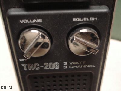 2 vintage realistic citizens band transceiver trc-206