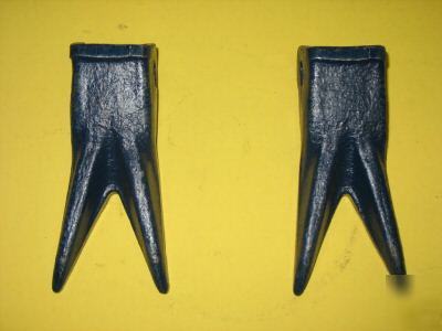 23 series twin tiger h & l teeth (2) bucket teeth