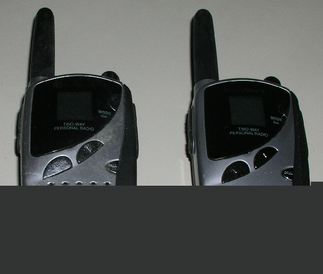 Pair of radioshack personal radio xcvr cat# 21-1855