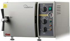 Tuttnauer compact manual autoclave