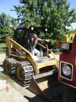 Bobcat skid steer loader grouser bar steel tracks