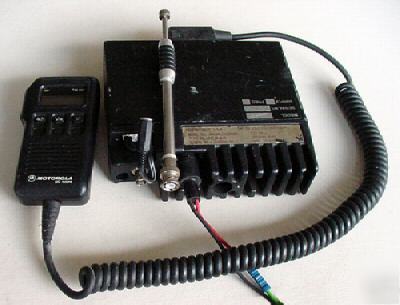 Motorola ham radio transceiver