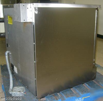 Southbend half-sized convection oven model # eh-10SC