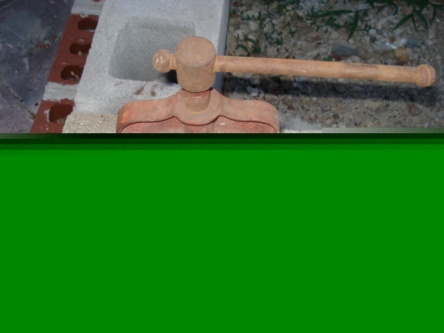 Columbian pipe vise 1/8