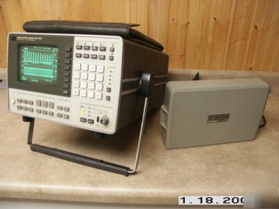 Hp 3561A 100KHZ dynamic signal analyzer, excellent