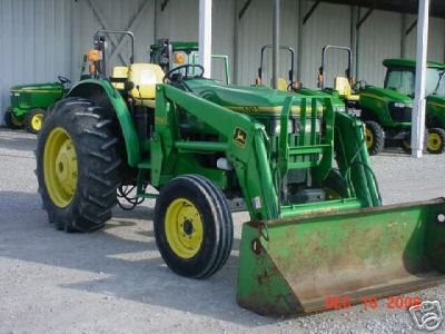 John deere 5200 utility tractor