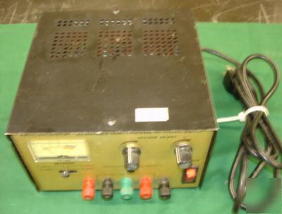 Micronta adjustable duel-tracking dc power supply 22121