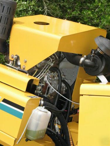 2004 vermeer SC352 stump cutter - only 145 hours 
