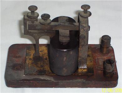 Lqqk~antique american morris code telegraph key no. 200