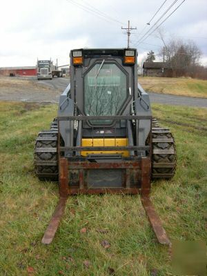 New 2003 holland LS190 skid loader