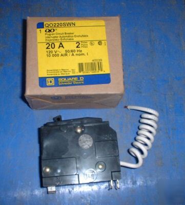 New square d QO220SWN 20 amp switch circuit breaker