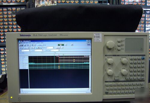 Tektronix TLA714 w/ 2 TLA7N3-4S cards and 3 probes