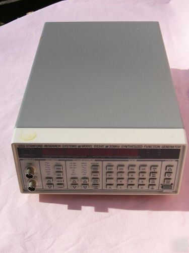 Stanford research DS345 30MHZ synth function generator