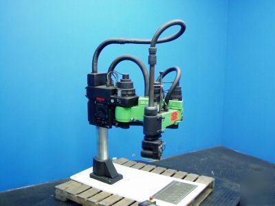 Bosch SR800 manipulator arm w/ RS60/s controller - used