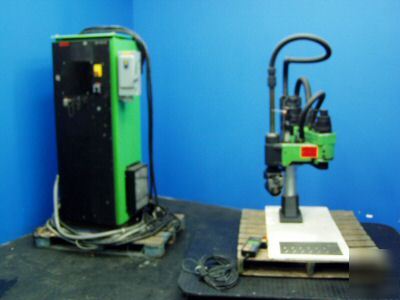 Bosch SR800 manipulator arm w/ RS60/s controller - used