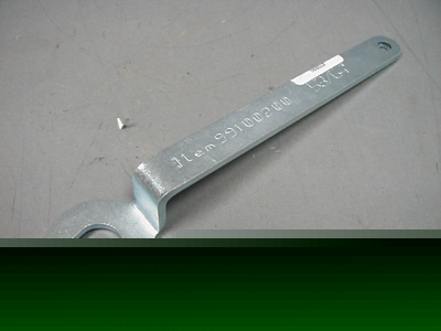 Hitachi router cmt industrio routing system bent wrench