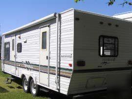 1997 sportsmen 26 travel trailer with a slide-out