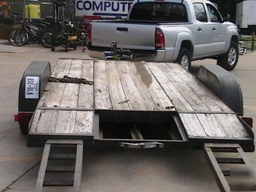 20' car haul trailer dual axle 2 ramps ramp bay