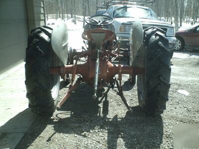 Ford tractor 9N-8N-2N 1939-1942 restored 2 years ago