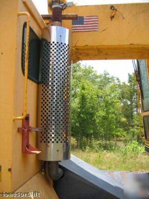 1998 badger 670 hydro-scopic excavator. tele-scoping.
