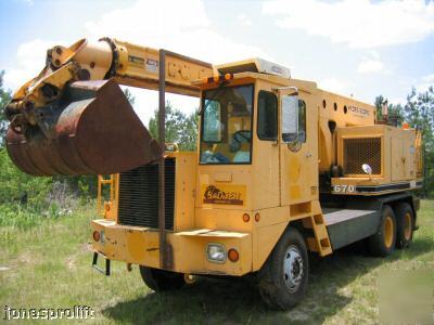 1998 badger 670 hydro-scopic excavator. tele-scoping.