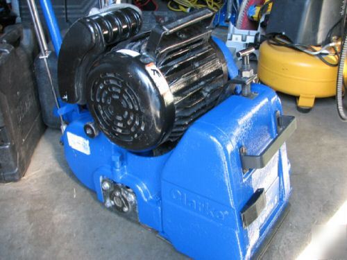 Alto clarke apollo 8 belt floor sander