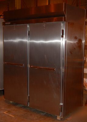 Hobart 4-dr. pass-thru roll-in refrigerator, model he-2