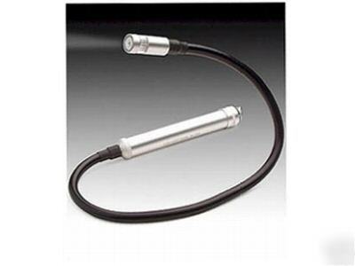 Magnetic flex shaft led light