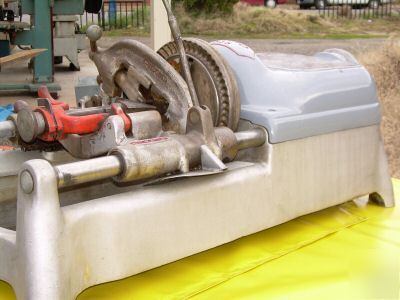 ...............ridgid 535 pipe threader...no ...