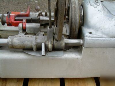 ...............ridgid 535 pipe threader...no ...