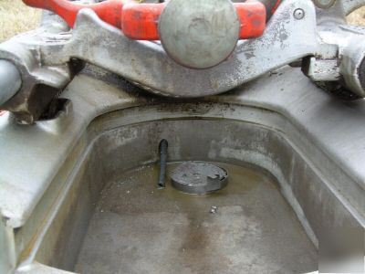 ...............ridgid 535 pipe threader...no ...