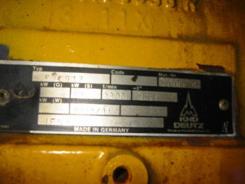 1991- grove MZ90 manlift 90' boom 3 cyl deutz diesel