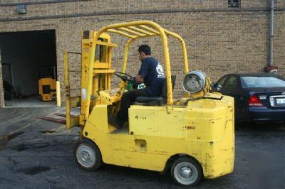 Forklift caterpillar 8000LB lpg cushion price reduced 
