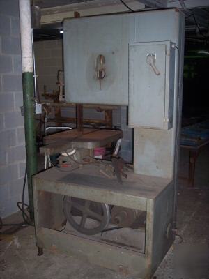 Grob vertical band saw with blade welder - 24