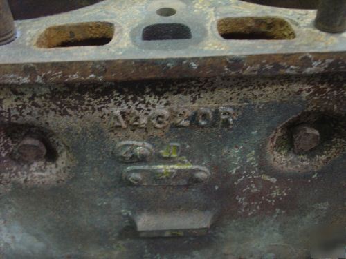 John deere a 60 cylinder block A4320R